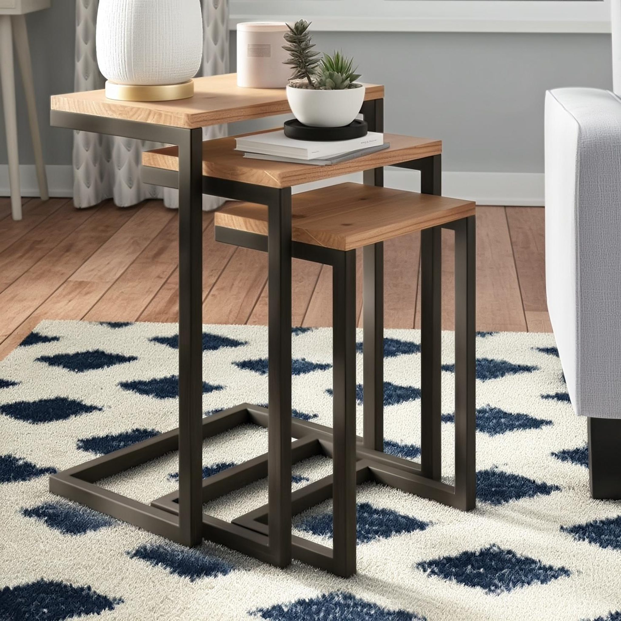 Innovative Metal Table Ste 403